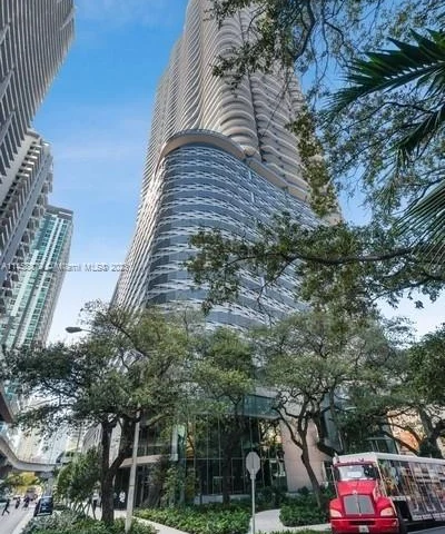 1000 Brickell Plaza # 4110, Miami FL 33130