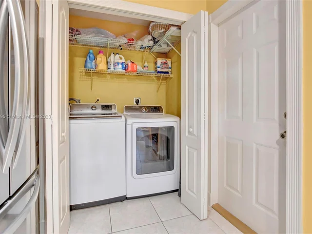 14969 SW 59th St, Miami FL 33193