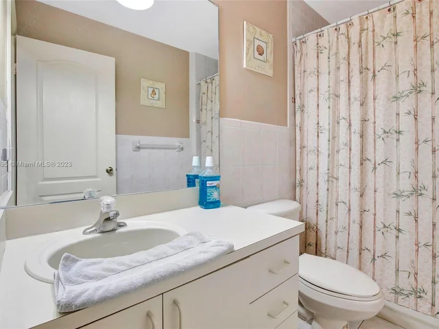 14969 SW 59th St, Miami FL 33193