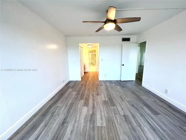 10777 W Sample Rd # 1009, Coral Springs FL 33065