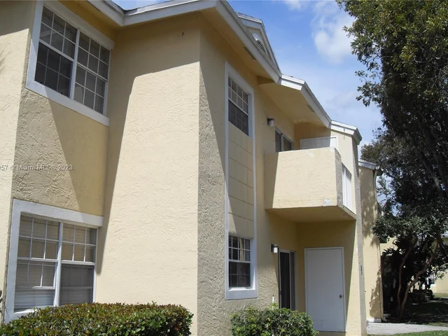 1791 NW 96th Ter # 4K, Pembroke Pines FL 33024