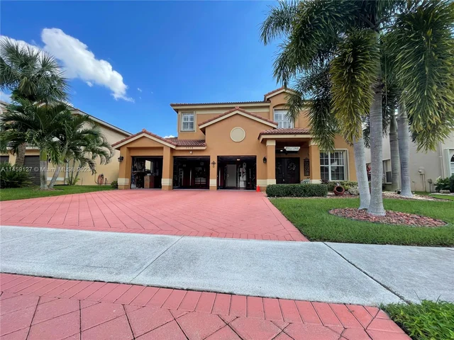 3548 Moon Bay Cir, Wellington FL 33414