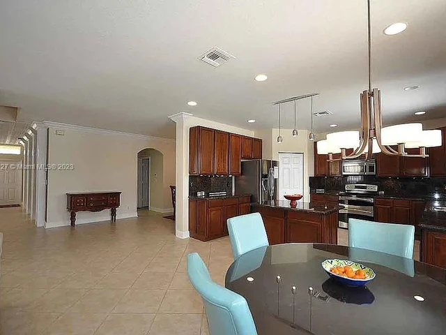 3548 Moon Bay Cir, Wellington FL 33414