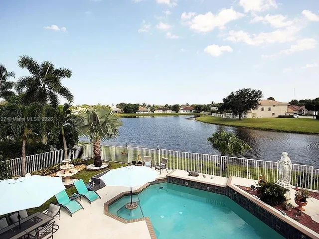 3548 Moon Bay Cir, Wellington FL 33414
