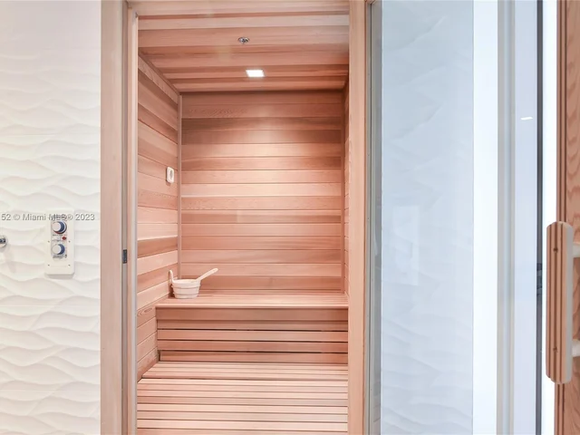 2200 S Ocean Ln # 107, Fort Lauderdale FL 33316