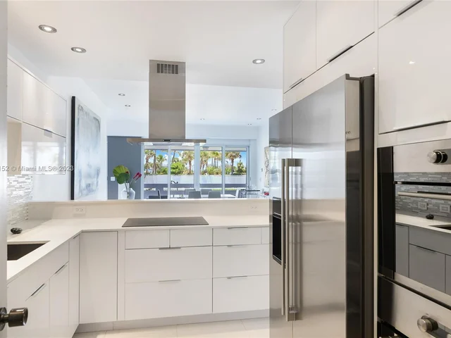 2200 S Ocean Ln # 107, Fort Lauderdale FL 33316