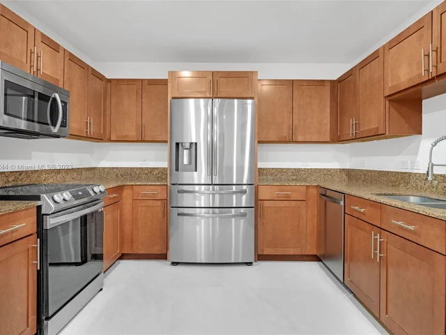 8395 SW 73rd Ave # 119, Miami FL 33143