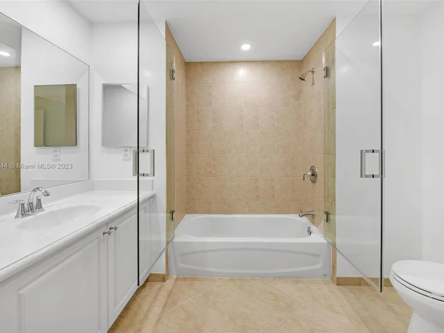 8395 SW 73rd Ave # 119, Miami FL 33143