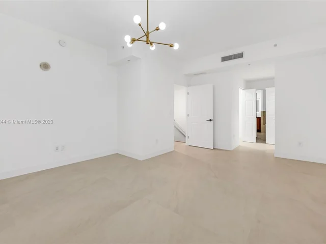 8395 SW 73rd Ave # 119, Miami FL 33143