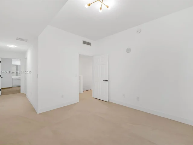 8395 SW 73rd Ave # 119, Miami FL 33143