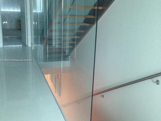 2950 NE 188th St # 506, Aventura FL 33180