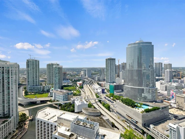 200 Biscayne Boulevard Way # 4110, Miami FL 33131