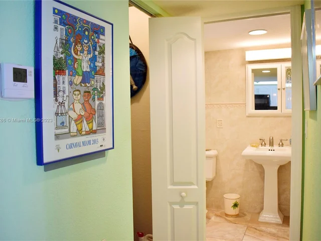 401 Ocean Dr # 509, Miami Beach FL 33139