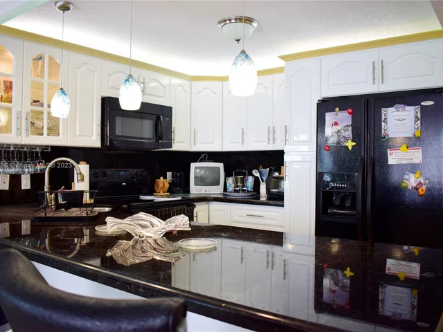 401 Ocean Dr # 509, Miami Beach FL 33139