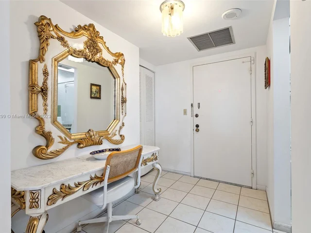 600 Three Islands Blvd # 1708, Hallandale Beach FL 33009