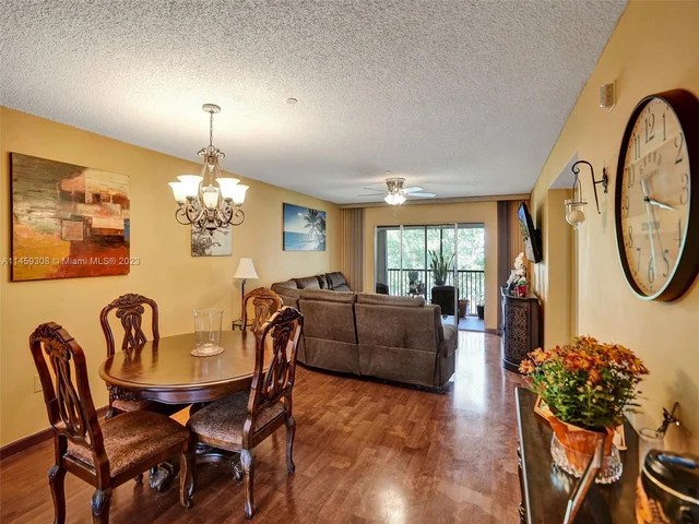 701 SW 141st Ave # 411R, Pembroke Pines FL 33027