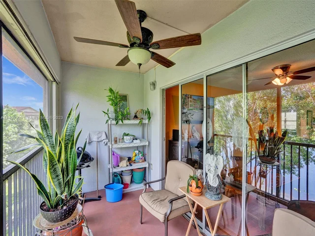 701 SW 141st Ave # 411R, Pembroke Pines FL 33027