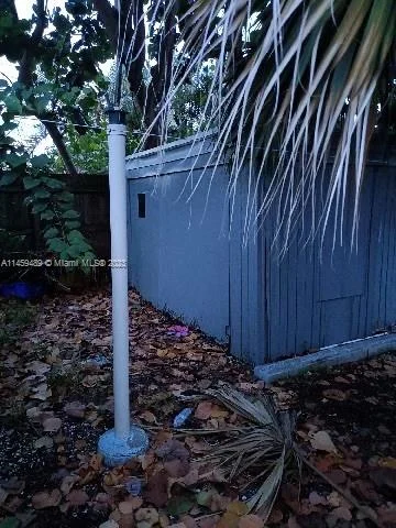 609 N M St, Lake Worth FL 33460