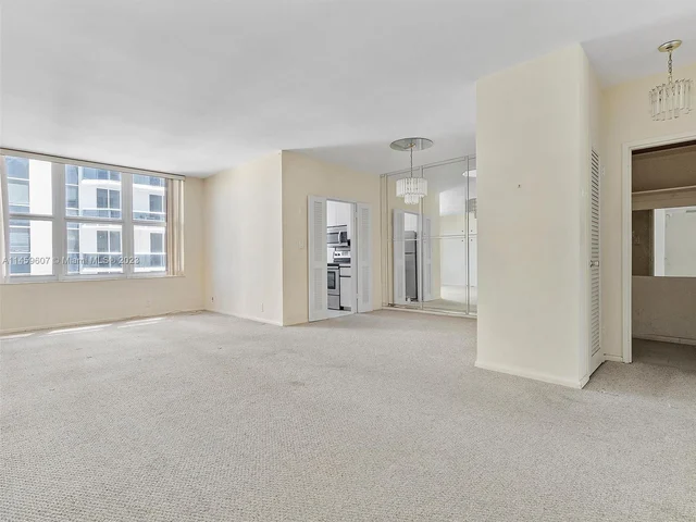 4747 Collins Ave # 708, Miami Beach FL 33140