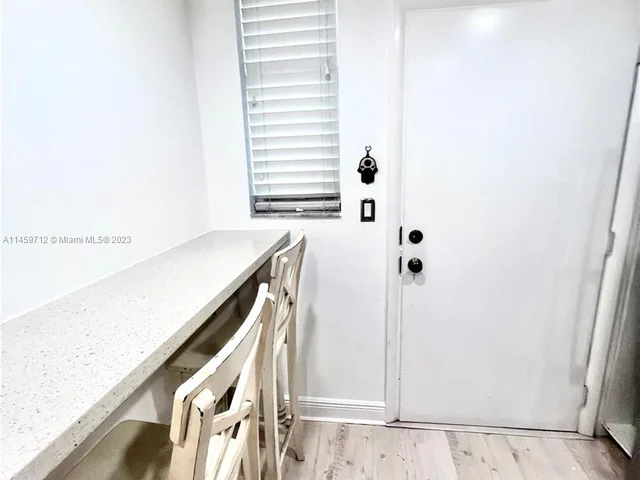 3660 NE 166th St # 405, North Miami Beach FL 33160