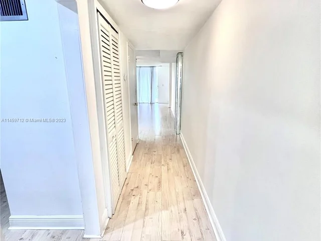 3660 NE 166th St # 405, North Miami Beach FL 33160