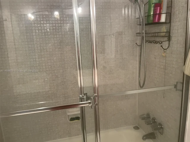 1000 West Ave # 330, Miami Beach FL 33139