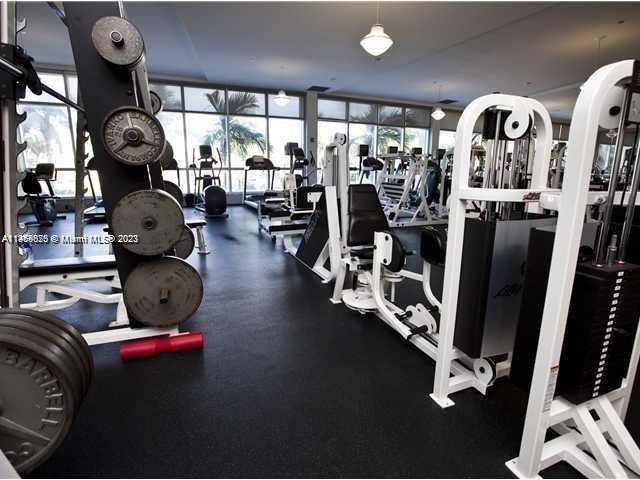 1000 West Ave # 330, Miami Beach FL 33139