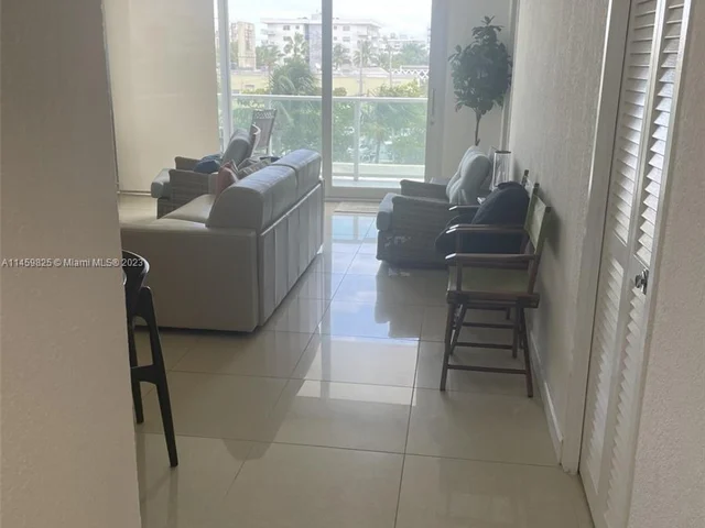 1000 West Ave # 330, Miami Beach FL 33139