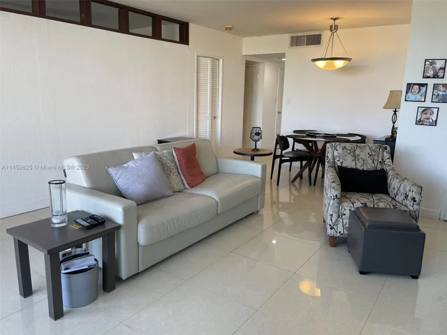 1000 West Ave # 330, Miami Beach FL 33139