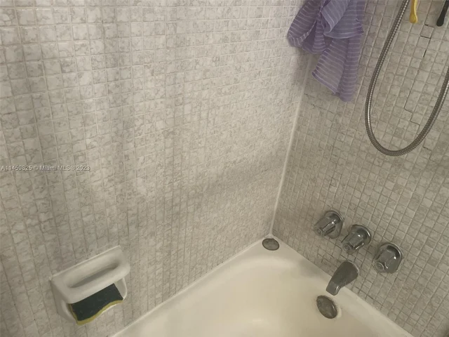 1000 West Ave # 330, Miami Beach FL 33139