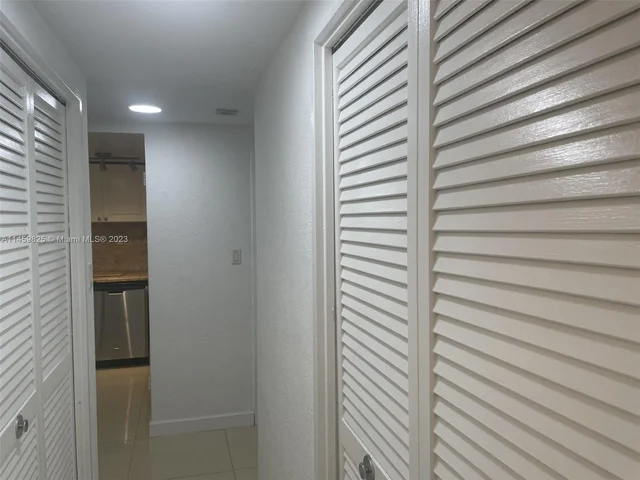 1000 West Ave # 330, Miami Beach FL 33139