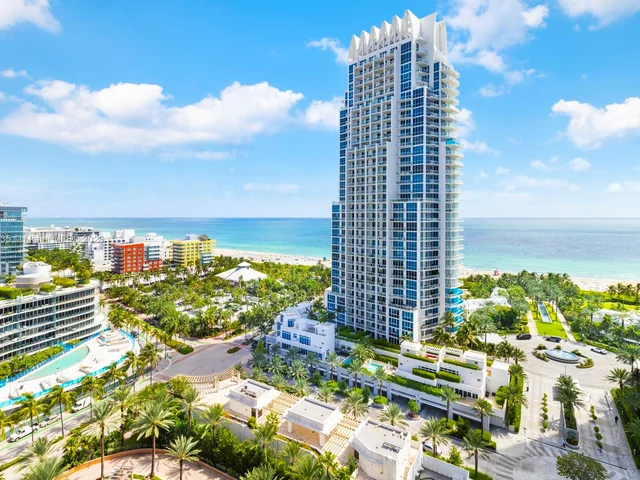 400 S Pointe Dr # 2010, Miami Beach FL 33139