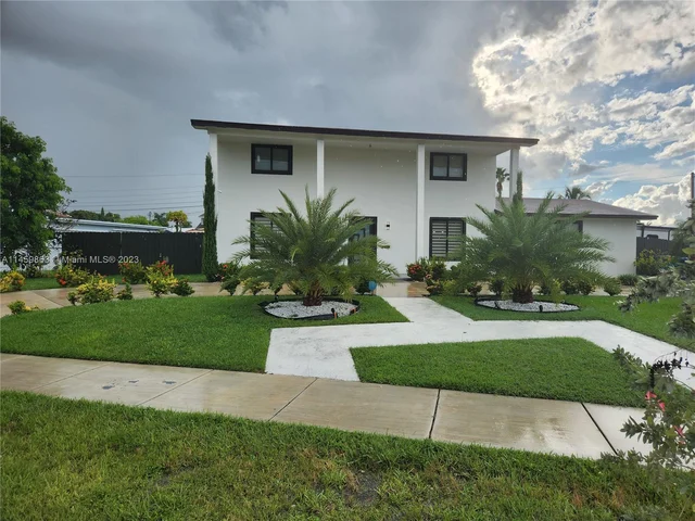 17700 SW 110th Ct, Miami FL 33157