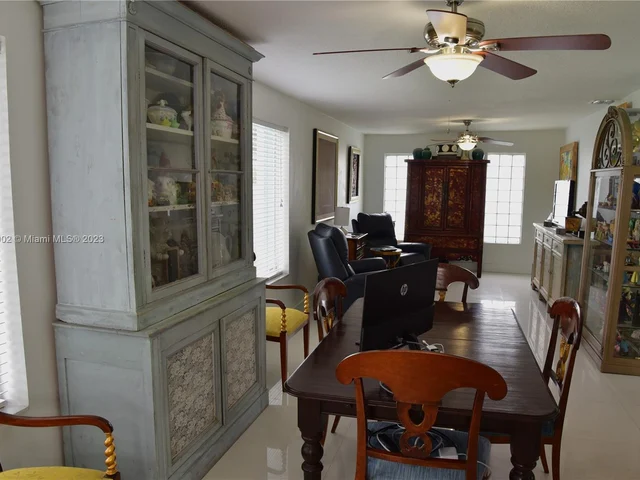 1339 W 83rd St, Hialeah FL 33014