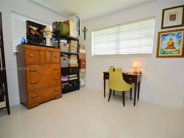 1339 W 83rd St, Hialeah FL 33014