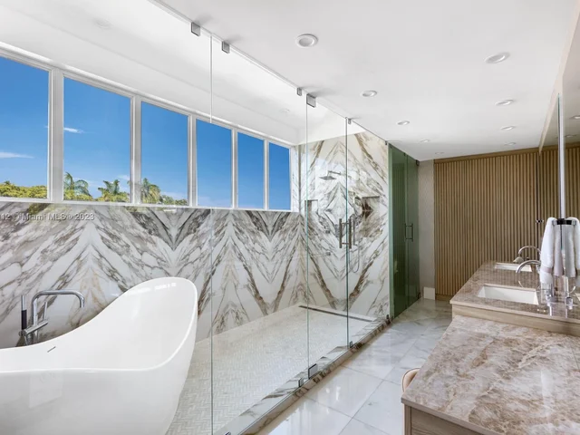 6819 Sunrise pl, Coral Gables FL 33133