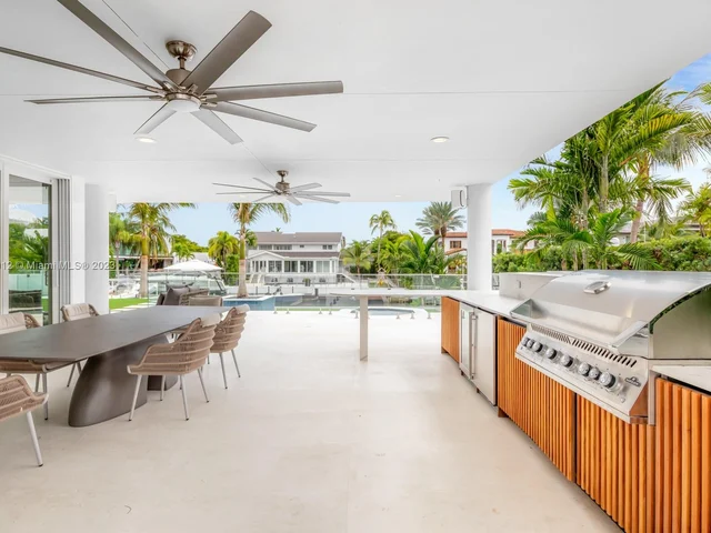 6819 Sunrise pl, Coral Gables FL 33133