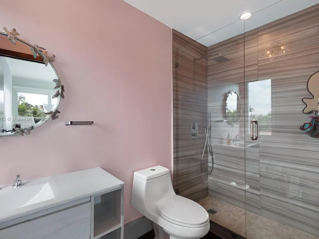 6819 Sunrise pl, Coral Gables FL 33133