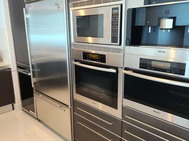 17001 Collins Ave # 3705, Sunny Isles Beach FL 33160