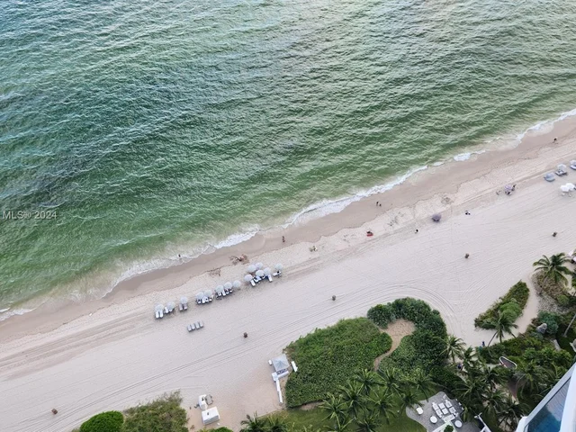 17001 Collins Ave # 3705, Sunny Isles Beach FL 33160