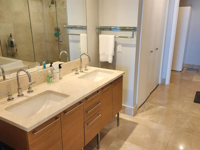 17001 Collins Ave # 3705, Sunny Isles Beach FL 33160