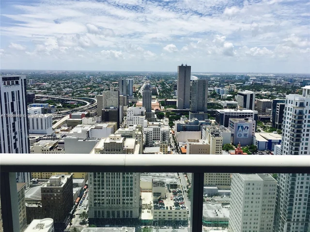 50 Biscayne Blvd # 4805, Miami FL 33132