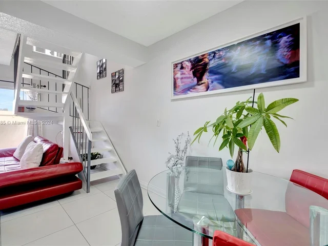 300 NW 42nd Ave # 802, Miami FL 33126