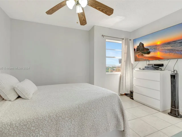 300 NW 42nd Ave # 802, Miami FL 33126