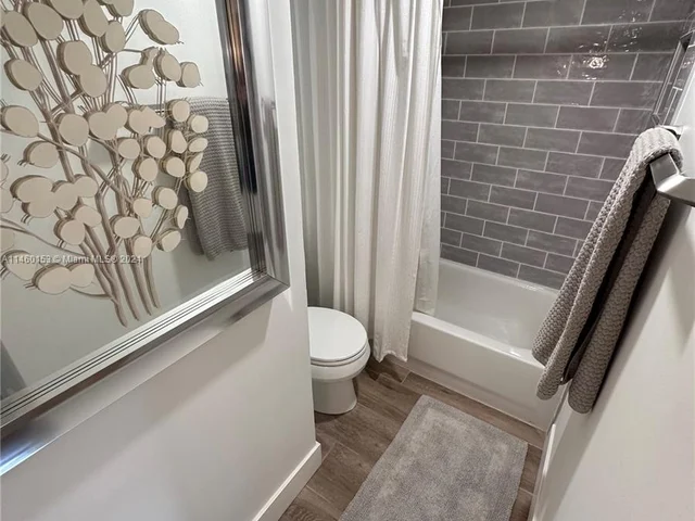 3031 N Ocean Blvd # 204, Fort Lauderdale FL 33308