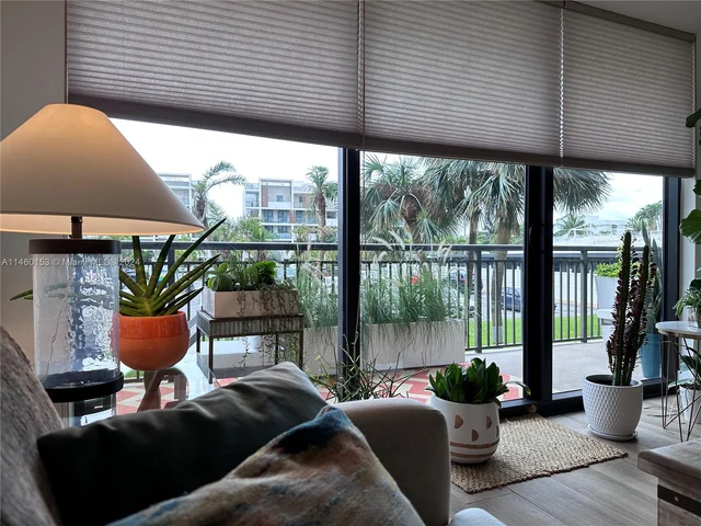 3031 N Ocean Blvd # 204, Fort Lauderdale FL 33308