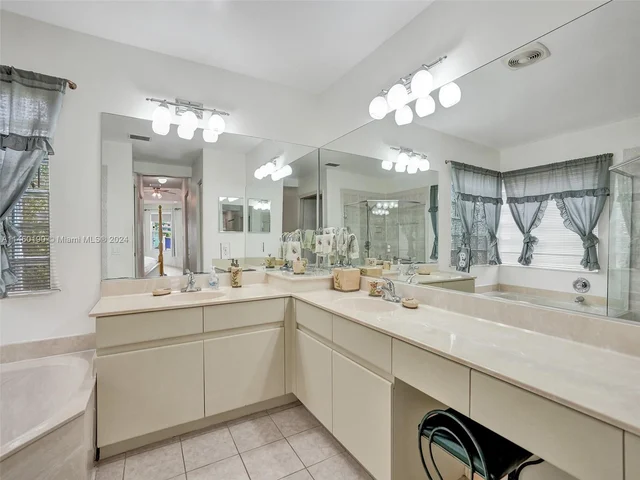 17931 SW 27th St, Miramar FL 33029