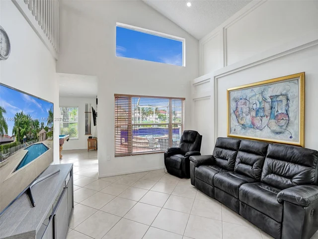 17931 SW 27th St, Miramar FL 33029