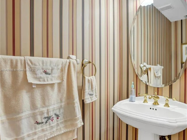 17931 SW 27th St, Miramar FL 33029