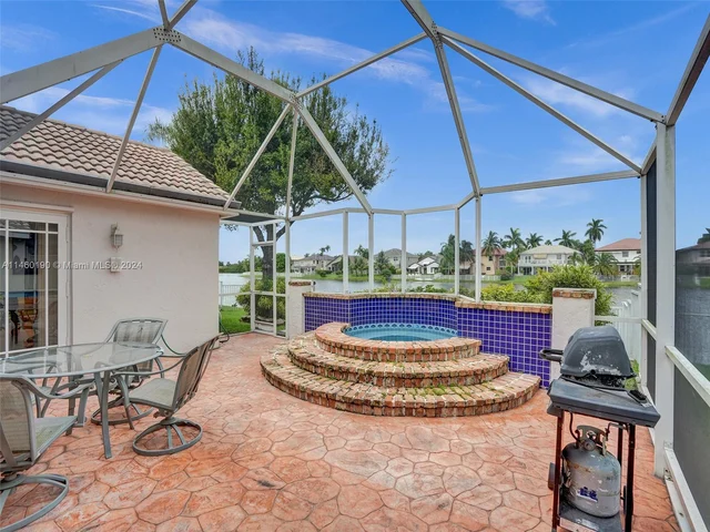 17931 SW 27th St, Miramar FL 33029